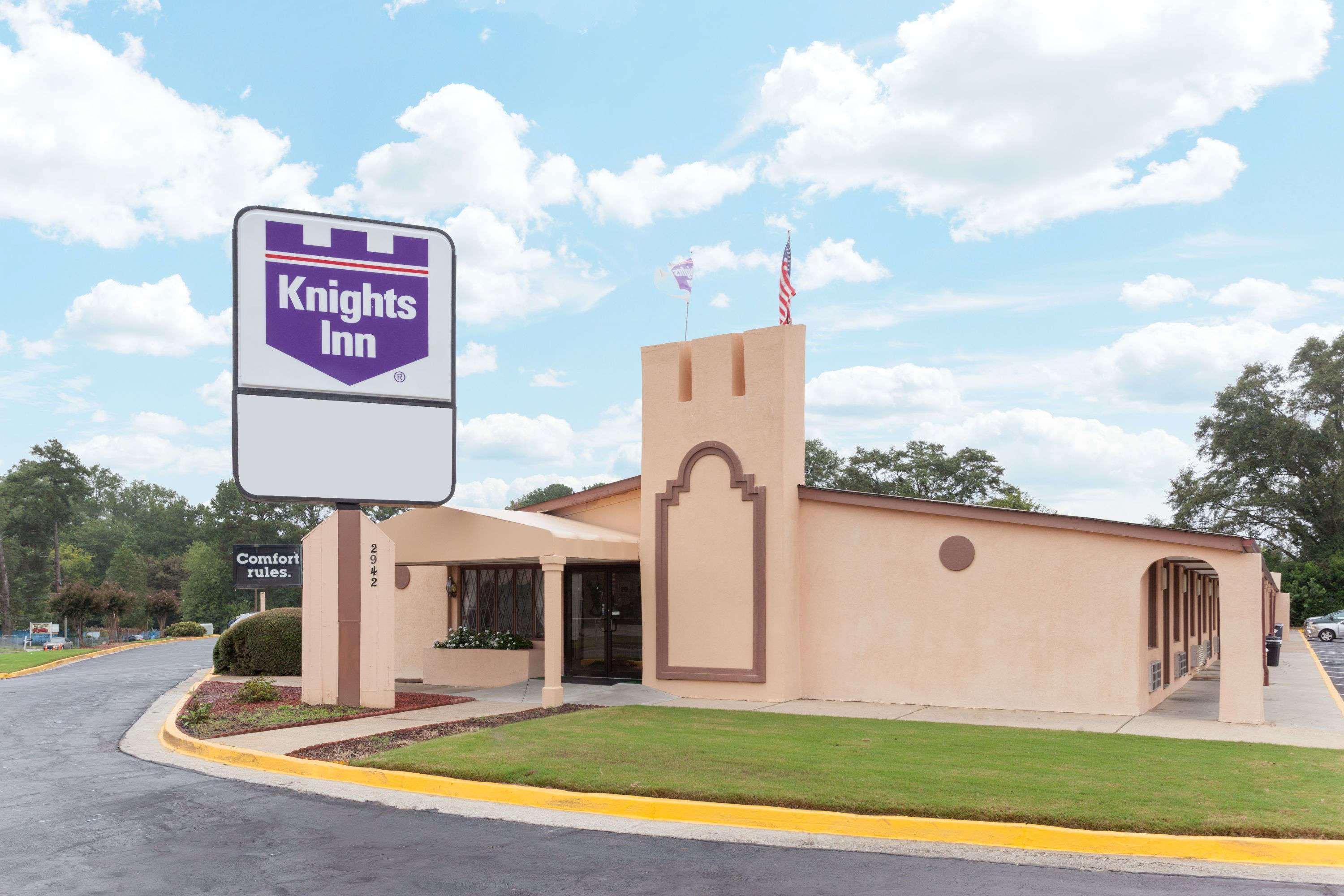 Knights Inn - Tucker Buitenkant foto